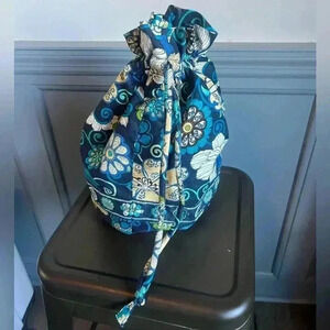 Vera Bradley lunch bag.